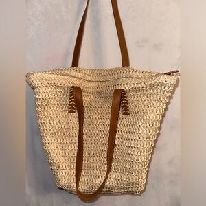 Straw Bag Lightweight Double Handle Vacation/Beach Style Natural Colors